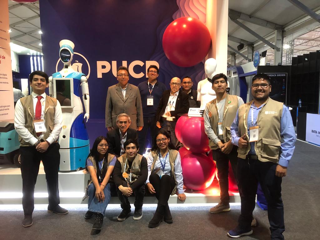 Estudiantes de Ingeniería PUCP fueron parte del Programa de Líderes Estudiantiles de PERUMIN 36