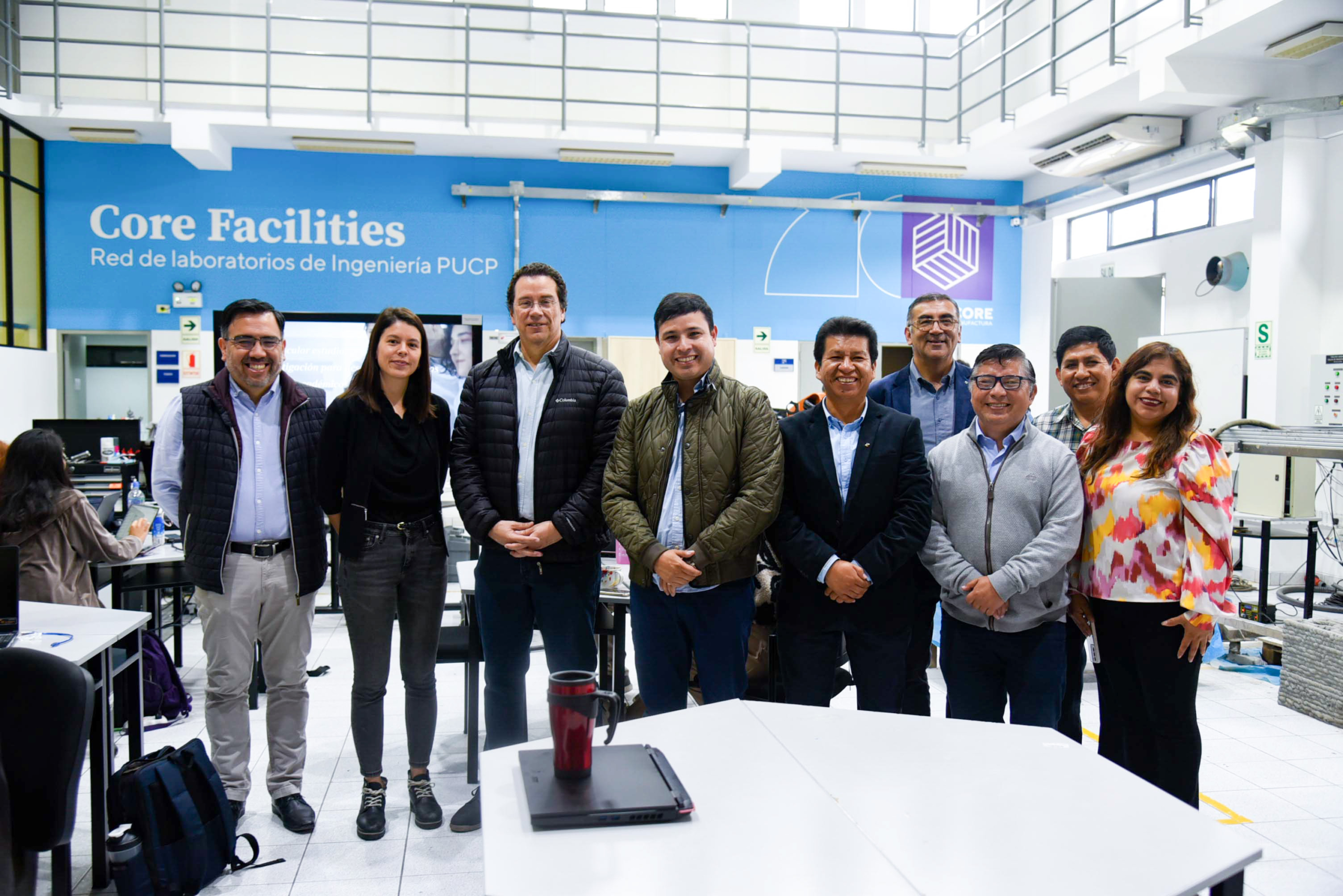 Visita del rector, Dr. Carlos Garatea, al Departamento de Ingeniería de la PUCP