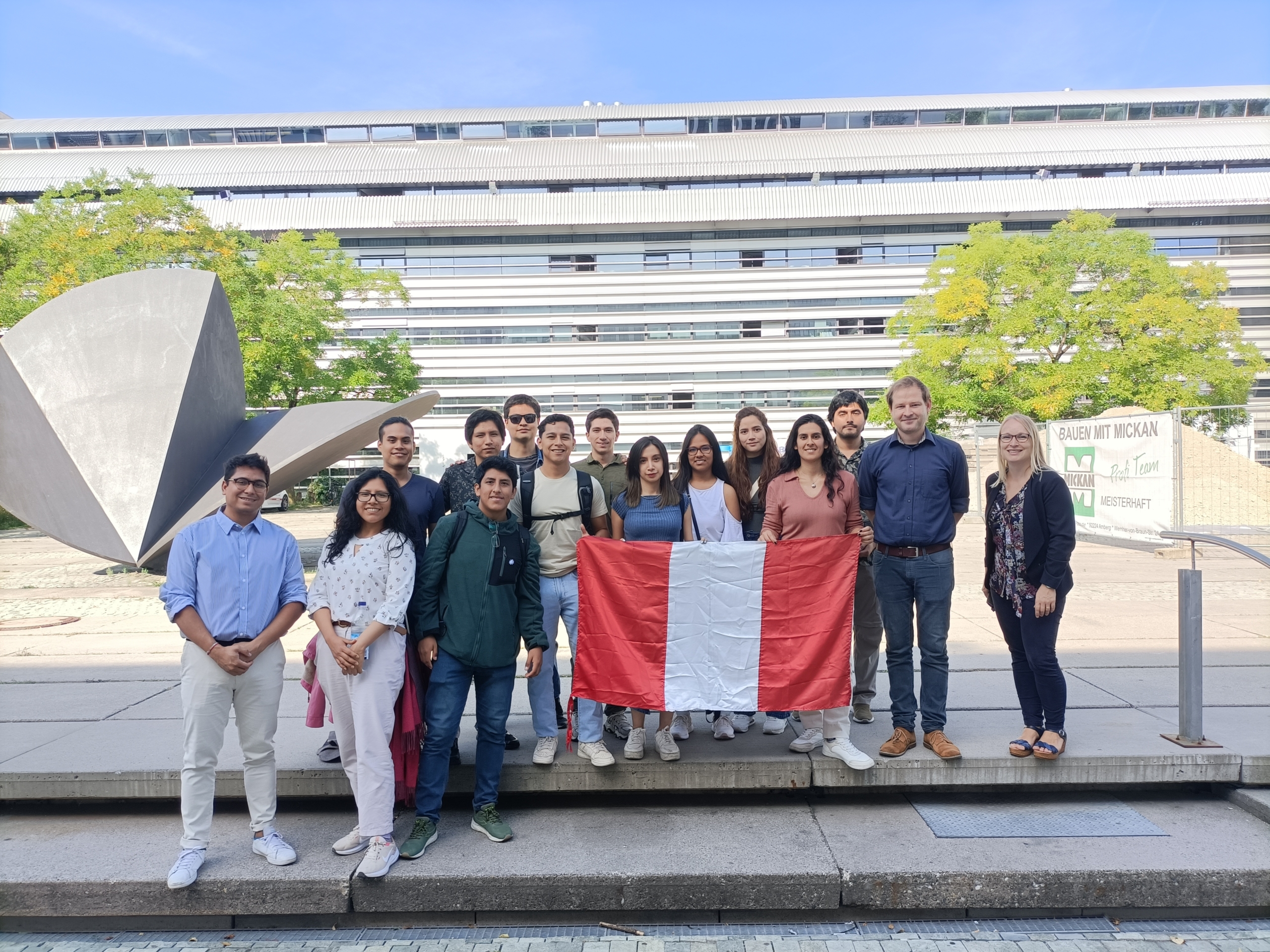 Alumnos y docentes de Ingeniería Biomédica PUCP-UPCH viajaron a Alemania por beca ofrecida por el DAAD